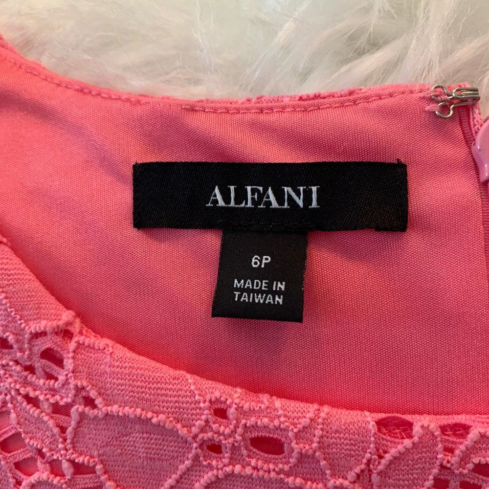 Like New ALFANI Bubblegum Pink Casual Dress - Picture 6 of 6